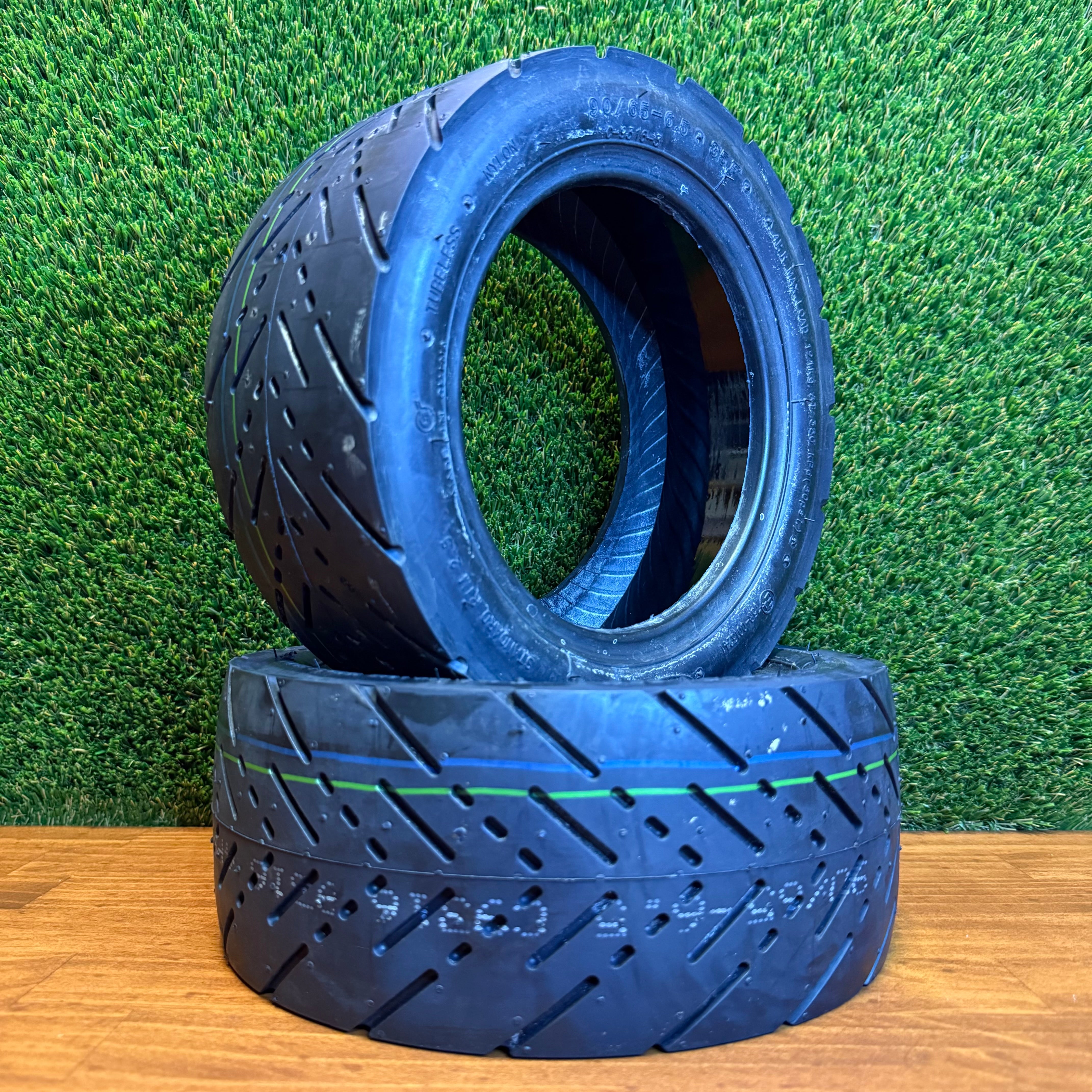 90/65-6.5 CST Road Tyre (Self-Healing Tubeless) {100/65-6.5} [C-9316]